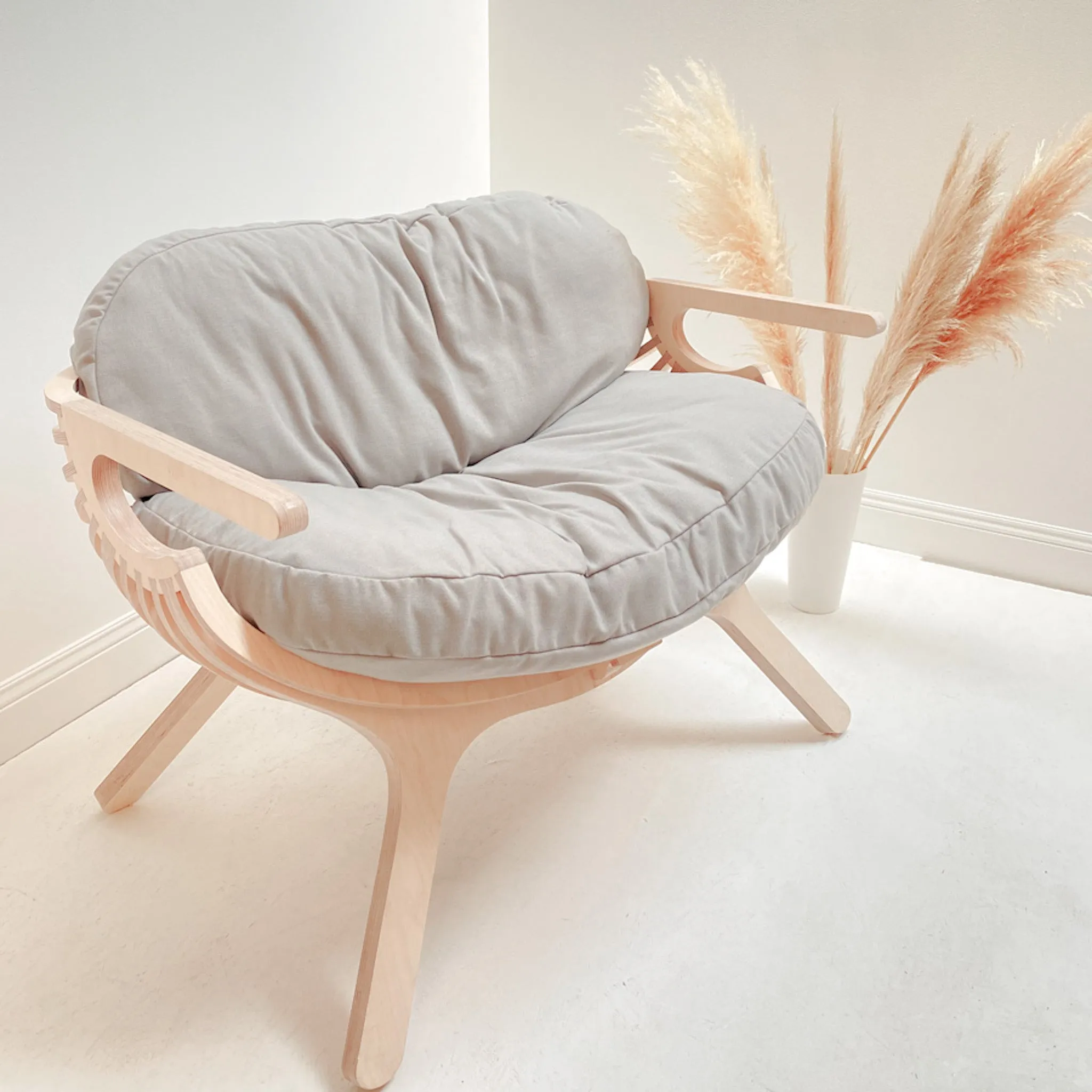 Shell Chair - Basics Fabric